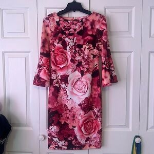 EUC- Calvin Klein 3D Printed Rose Midi Dress